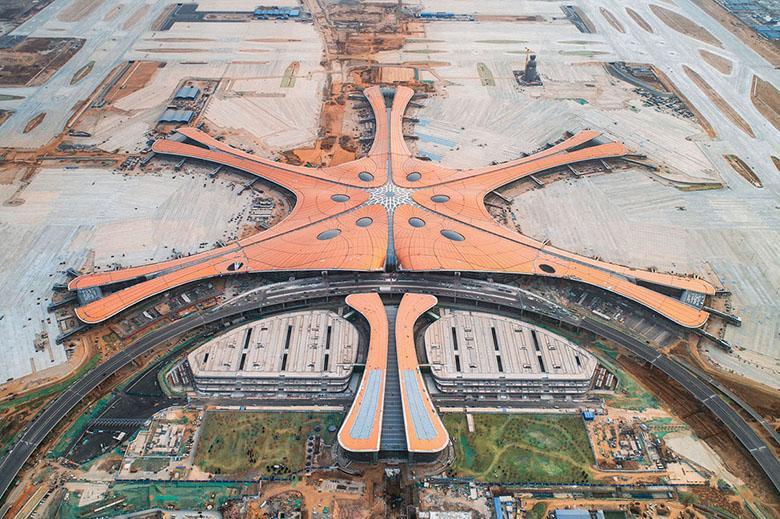 گالری عکس: ساخت بزرگ ترین ترمینال هواپیمایی دنیا در حومه پکن چین