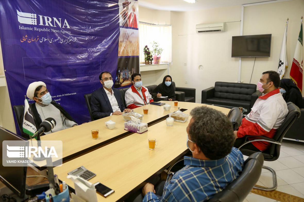 خبرنگاران سرپرست هلال احمر خراسان شمالی: رسانه باید خدمات خبرنگاران سرپرست هلال احمر خراسان شمالی: رسانه باید خدمات نظام و دولت را بازگو کند