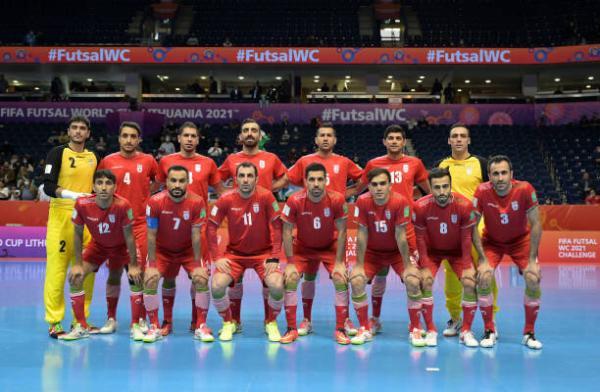 تور ایتالیا: پوستر بازی محبت آمیز تیم ملی فوتسال ایران با ایتالیا