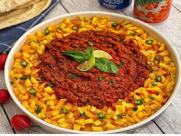 واویشکا با گوشت چرخ کرده و سیب زمینی ، غذای حاضری محبوب کارمندها! واویشکا با گوشت چرخ نموده و سیب زمینی ، غذای حاضری محبوب کارمندها!